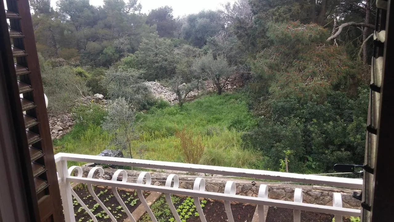 Apartments With A Parking Space Mali Losinj